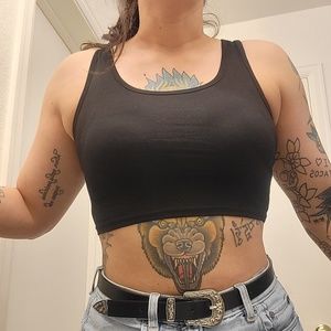 New black crop top